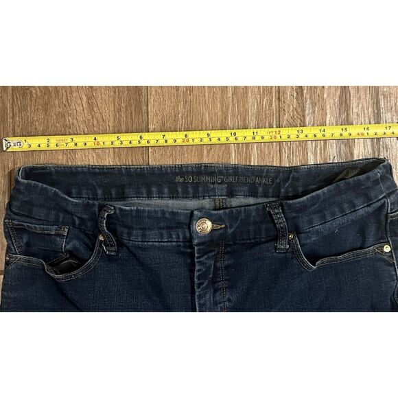 Chico's So Slimming Girlfriend Ankle Jeans Size 12 Dark Wash Stretch Denim - Picture 3 of 7